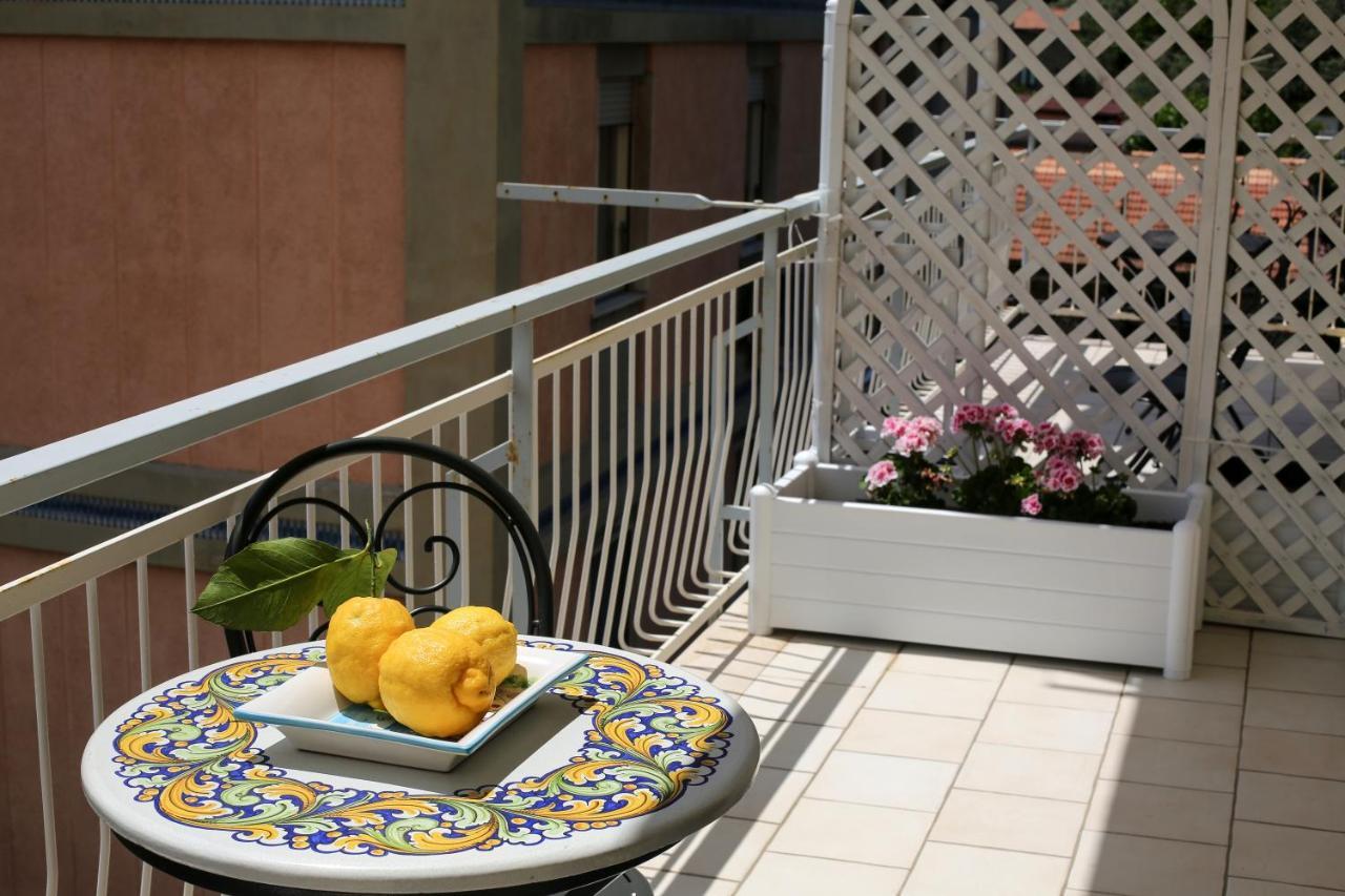 Sweet Sorrento Holidays Exterior photo
